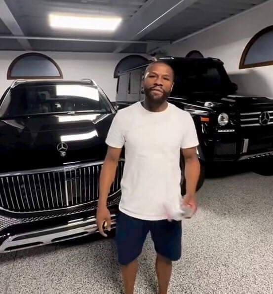 Floyd Mayweather’s Impressive Car Collection: A Testament to His Success
