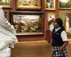 student exploring a virtual museum