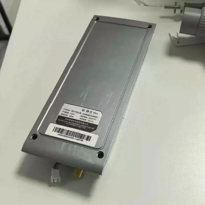 100 X200 Scrubber 28.8v Wireless (4000mah) - Commercial Use - Commercial Equipment | 4000mAh | Commercial Equipment