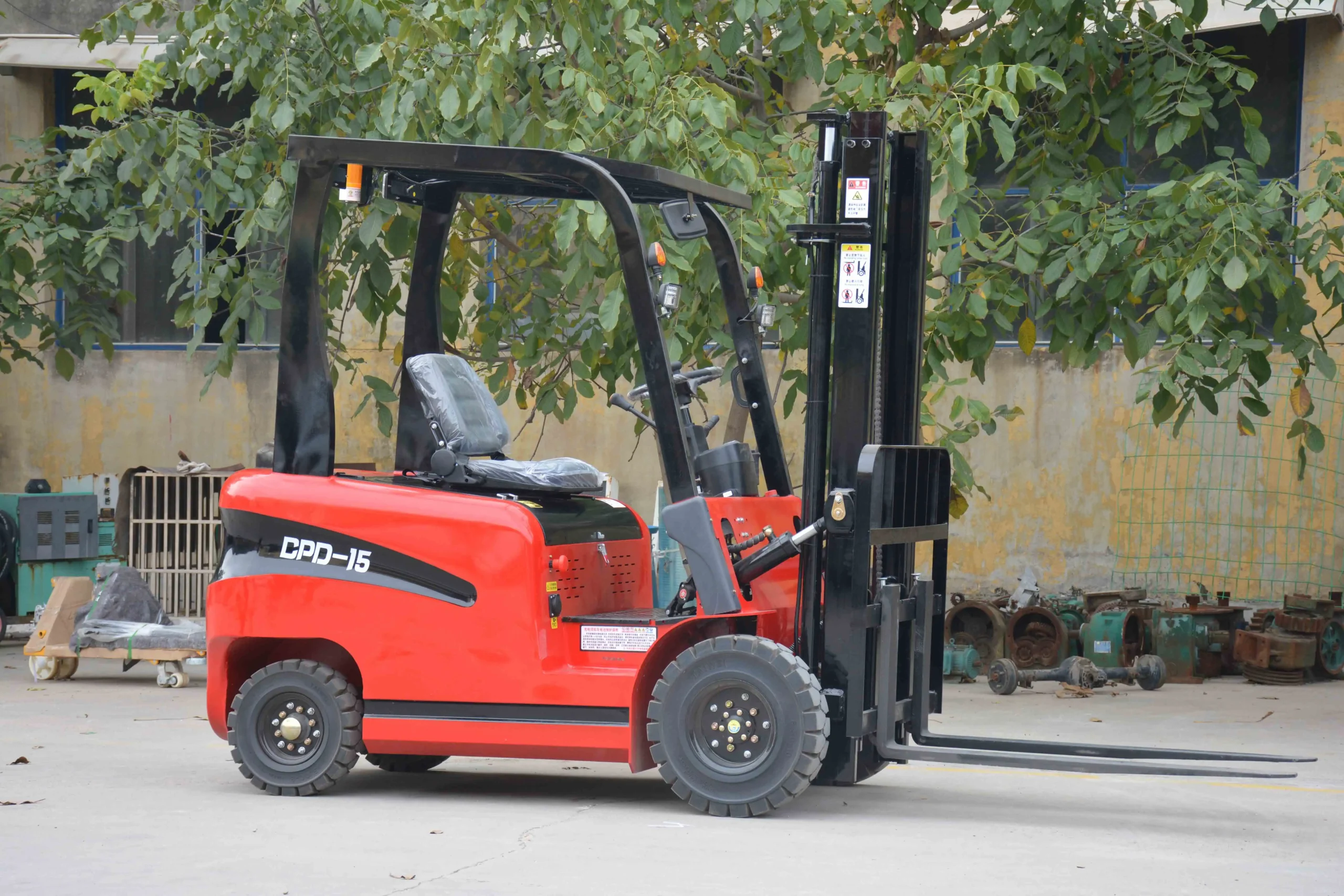 Customized Electric Forklift Ton Mini Lift | Deposit | Commercial Equipment - Image 5