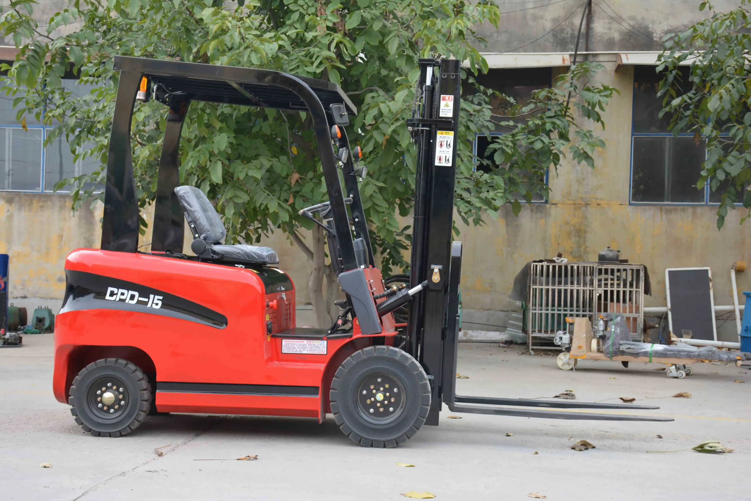 Customized Electric Forklift Ton Mini Lift | Deposit | Commercial Equipment - Image 7