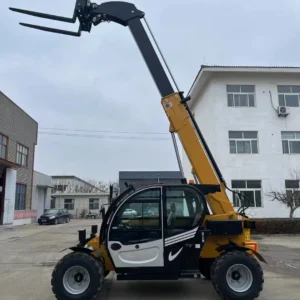 Terrain Telescopic 4wd Telehandler Diesel (height, Stable) - Commercial Equipment For Commercial Use | lifting | lift | reach. | Commercial Equipment